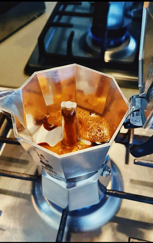 5 stovetop/moka pot brewing mistakes, and how to fix them